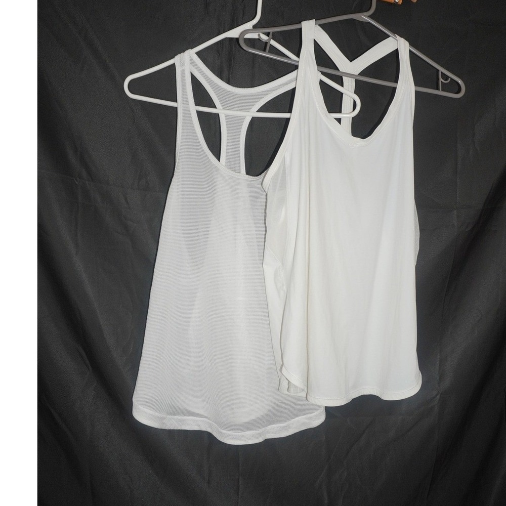 Lululemon Set of 2 White Racerback Tank Top Mesh Striped Athletic Medium 2PK
